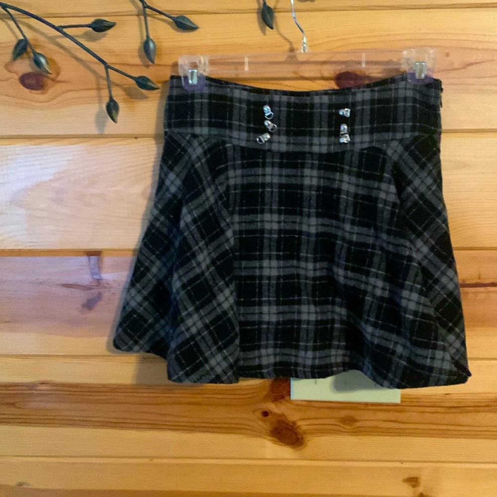 Grey & Black Plaid Skorts